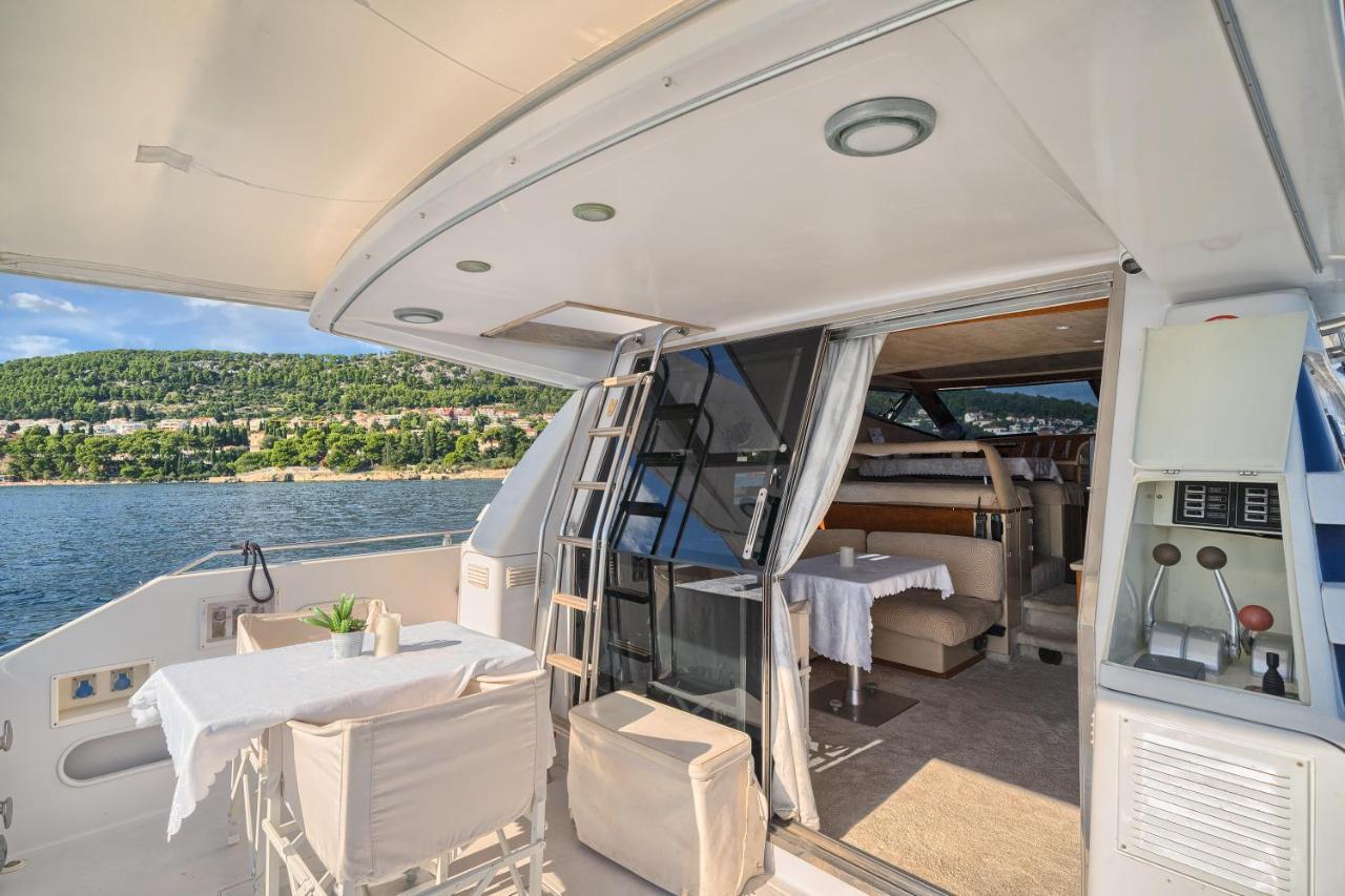 Hotel Luxury Yacht - Lex Of The Seas Split Exterior foto